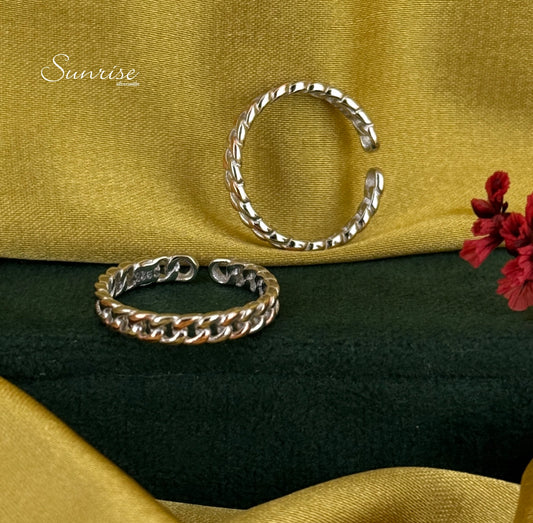 TWO TONE TOE RINGS