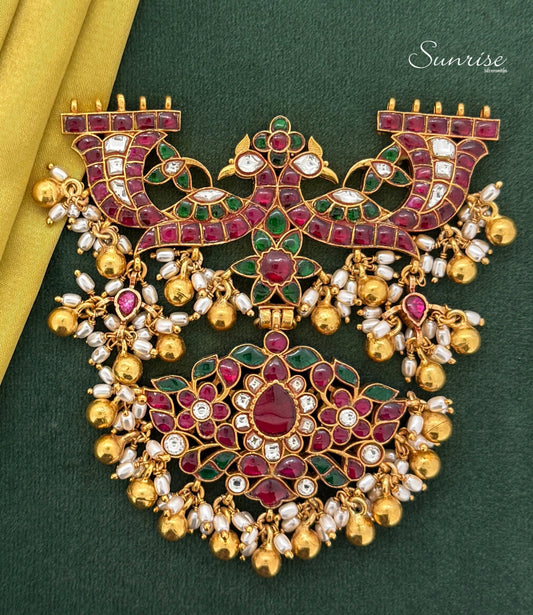 KUNDAN MAKRI PENDANT