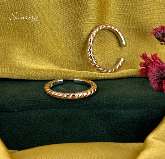TWO TONE TOE RINGS