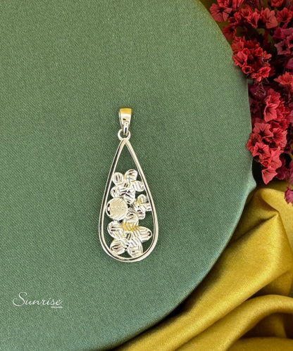FLORAL PENDANT SET