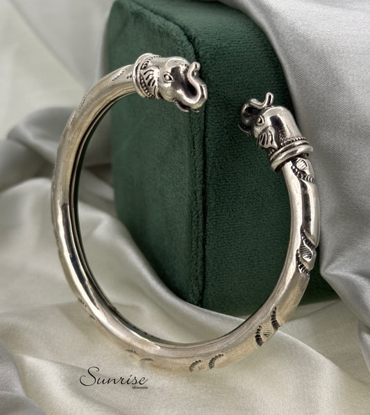 ELEPHANT FLEXIBLE KADA