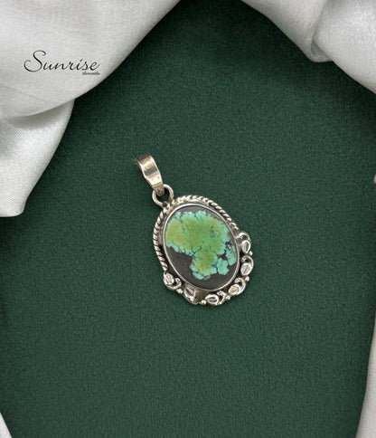 TURQUIOSE PENDANT