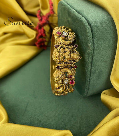 LAKSHMI ANTIQUE KADA