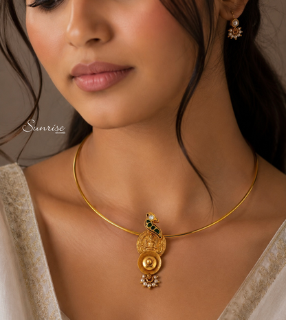 LAKSHMI KASU PENDANT AND HASLI