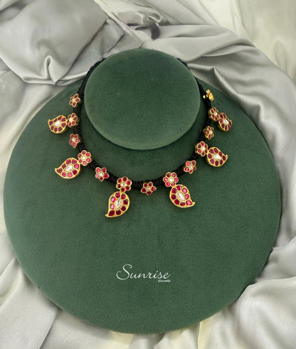 KUNDAN MANGO BLACK THREAD NECKLACE