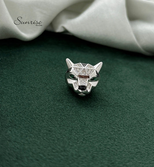 SILVER PANTHER HEAD PENDANT