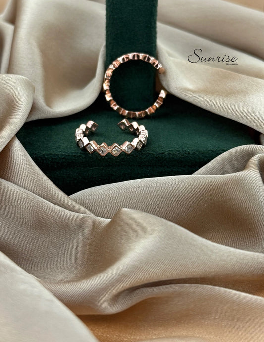 DIAMOND CUT TOE RINGS