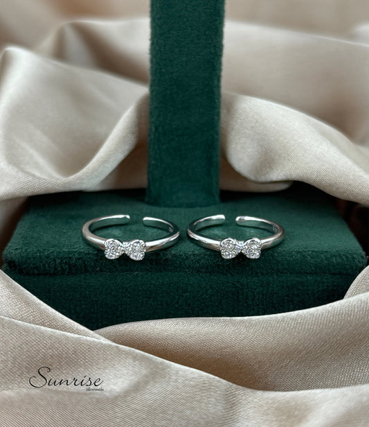 FANCY TOE RINGS