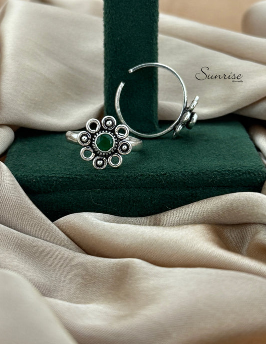 FLORAL TOE RINGS