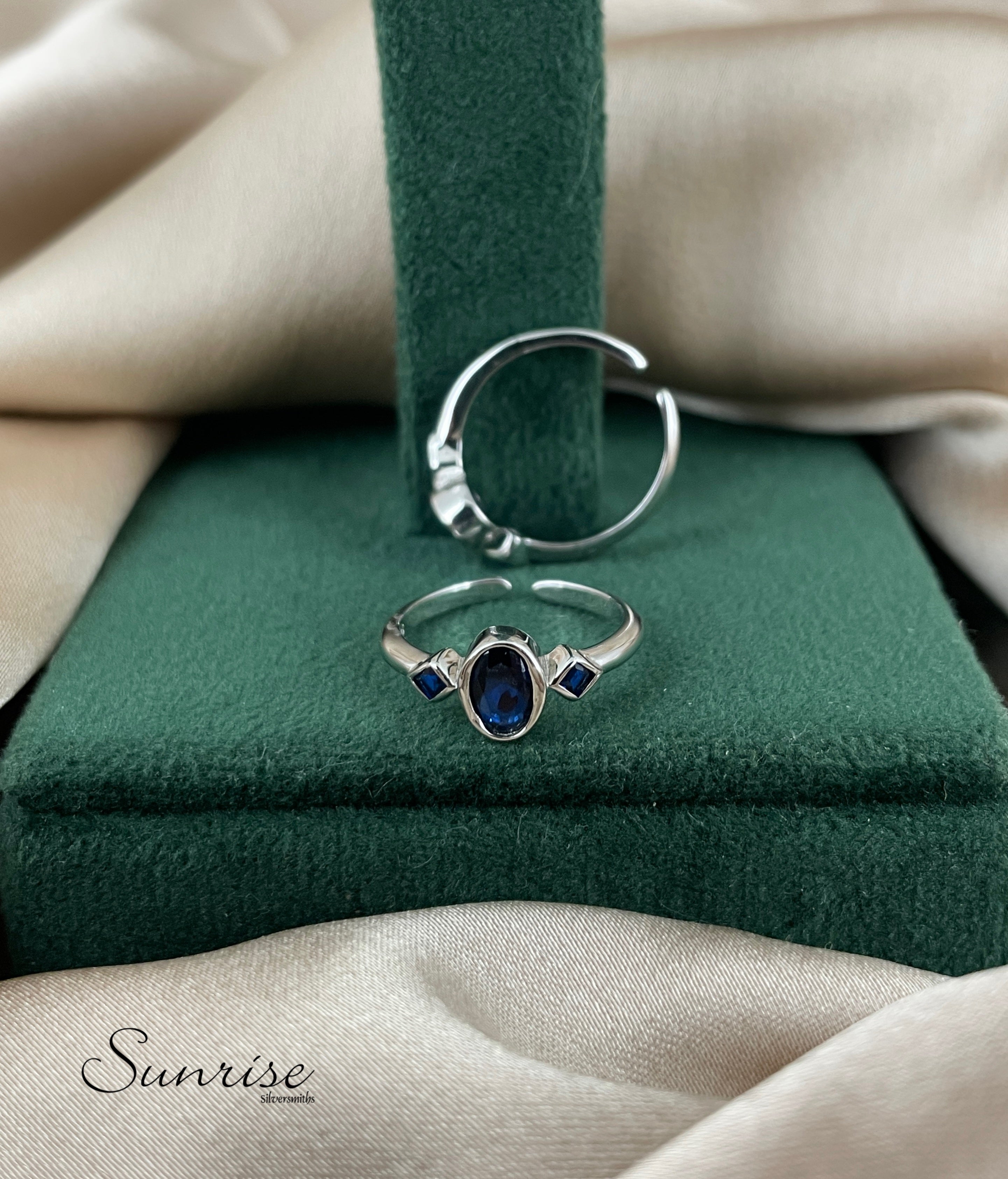 NAVY BLUE STONE TOE RINGS – Sunrise Silversmiths