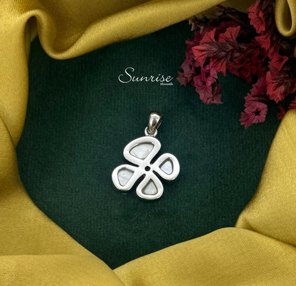 MOP FLORAL PENDANT