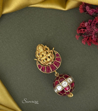 KUNDAN LAKSHMI PENDANT SET