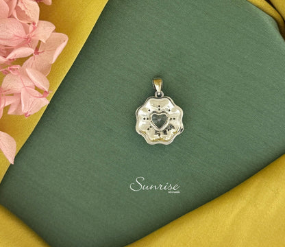 FANCY PENDANT SET