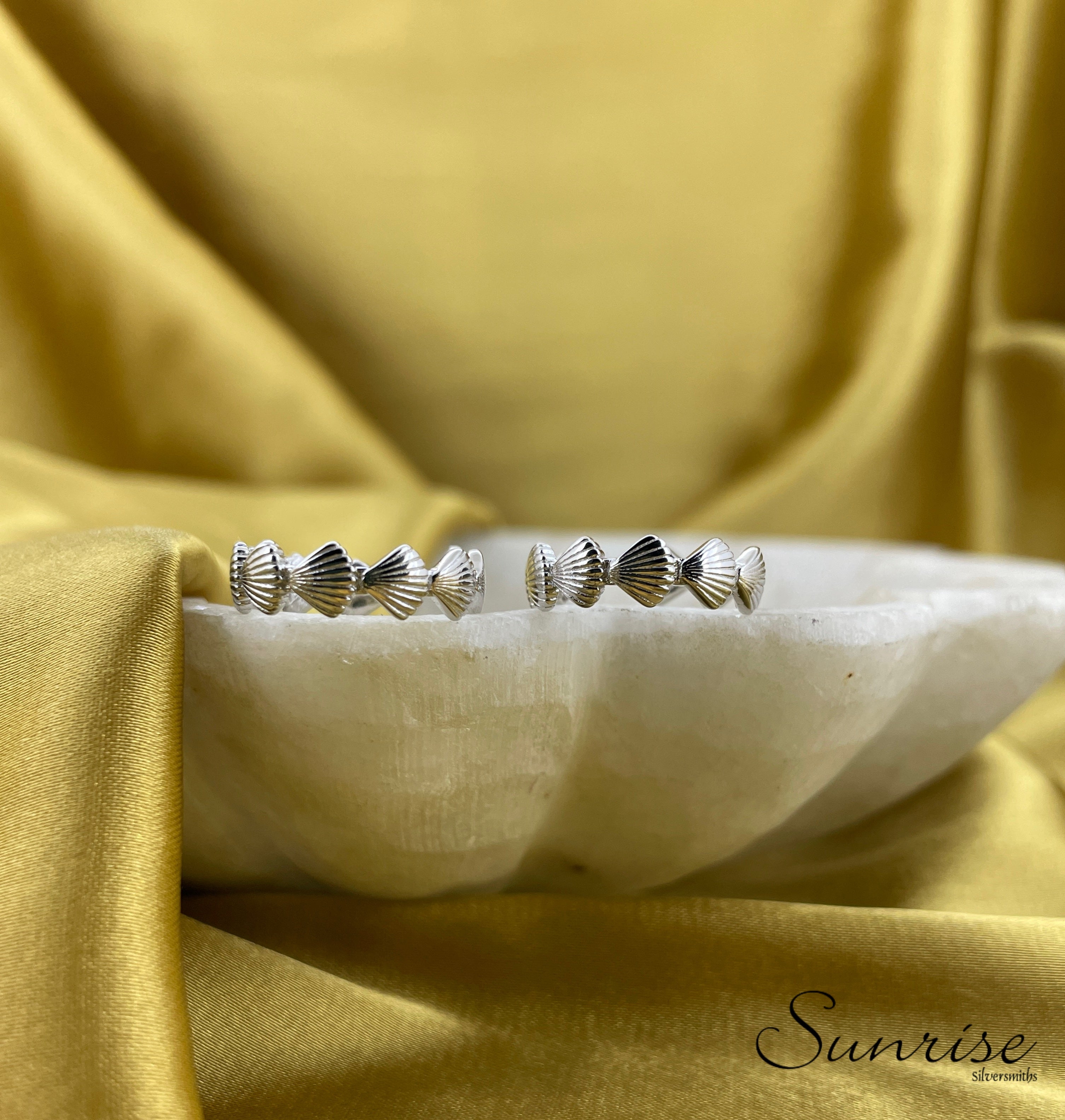 SHELL SILVER TOE RINGS – Sunrise Silversmiths