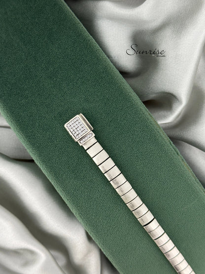 FLAT SILVER  BRACELETS