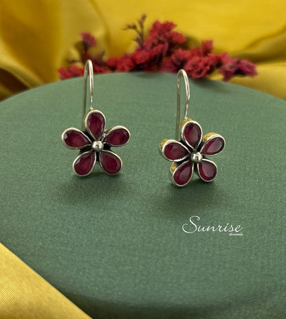 CUT STONE FLORAL PENDANT SET