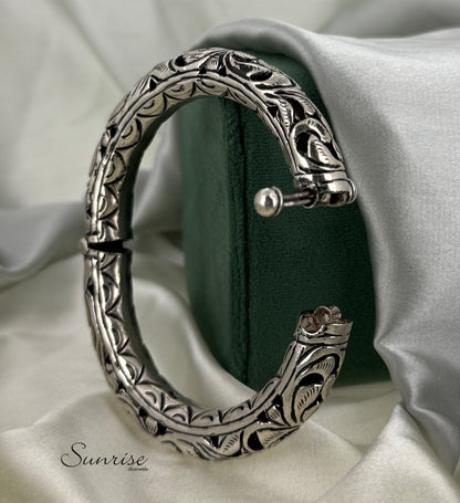 OXIDISED KADA