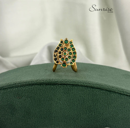 KAMALA  VANKI FINGER RING