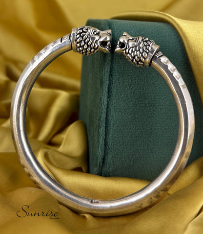 SIMHA KADA