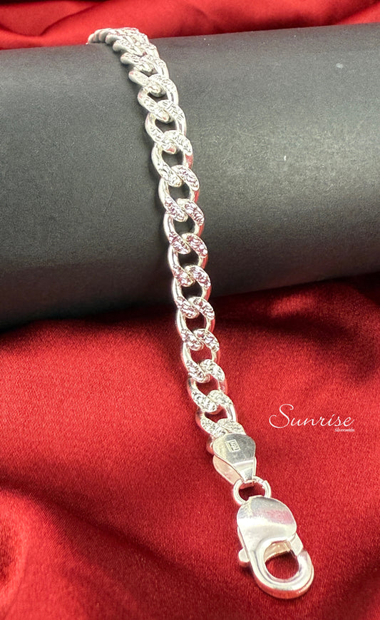 HAMMERED LINK BRACELET