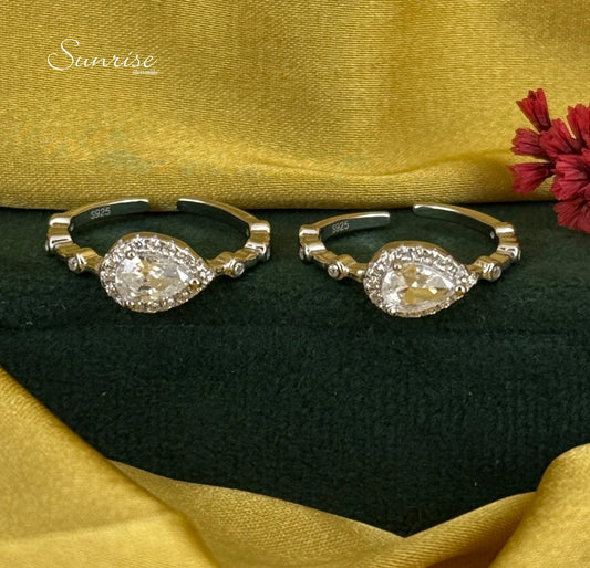 FANCY CZ TOE RINGS