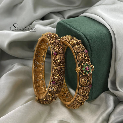 ANTIQUE  BANGLES