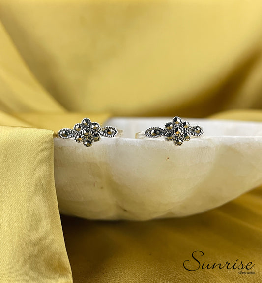 MARCASITE TOE RING