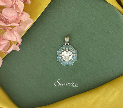 FANCY PENDANT SET