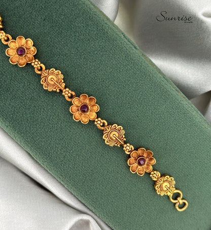FLORAL ANTIQUE MOTIF BRACELET