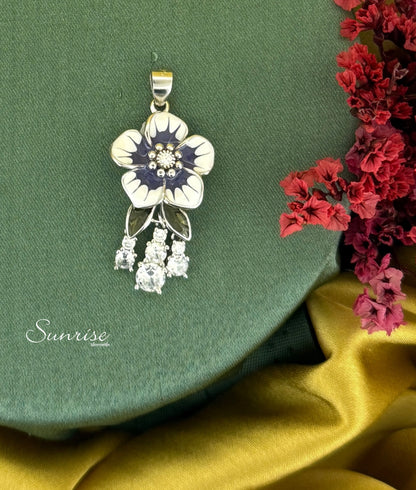 FLORAL PENDANT SET