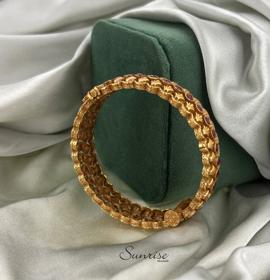 ANTIQUE  KADA
