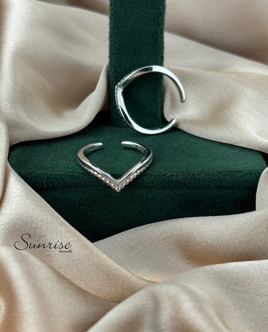 SILVER VANKI TOE RING