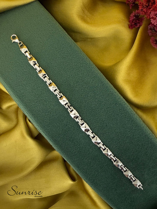 PLAIN SILVER BRACELET