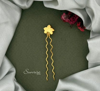 FLORAL JUDA PIN