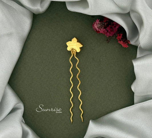 FLORAL JUDA PIN