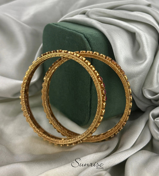 FUSION BANGLES