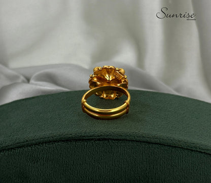 ANTIQUE FLORAL GP FINGER RING