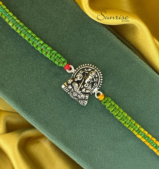 VINAYAK  RAKHI