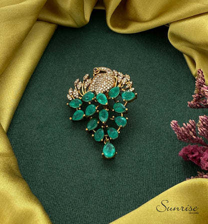VICTORIAN PEACOCK PENDANT SET