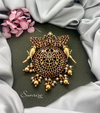 PARROT FUSION PENDANT AND HASLI