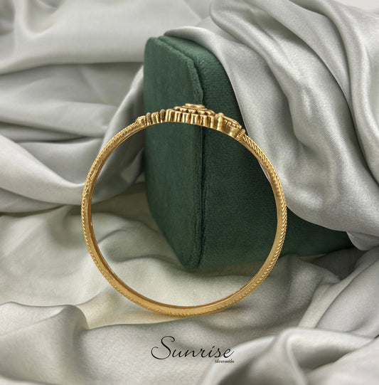 FUSION BANGLE