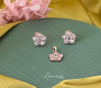 PINK FLORAL PENDANT SET
