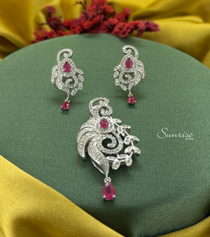 FANCY  PENDANT SET