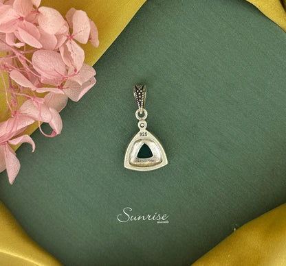 MARCASITE GREEN PENDANT SET
