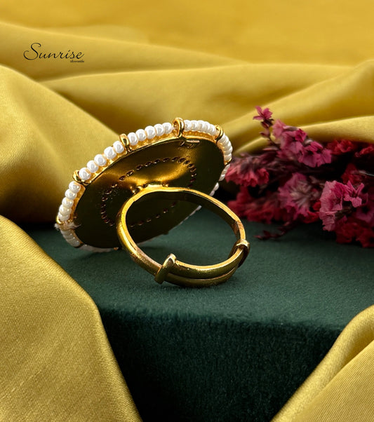 KUNDAN FINGER RING