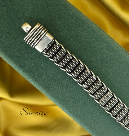 BUMPY ROLLER  BRACELET