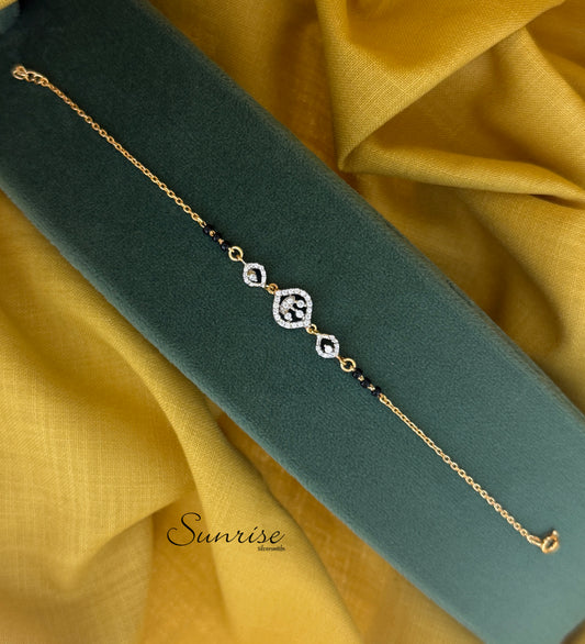 BLACK BEAD GP  BRACELET