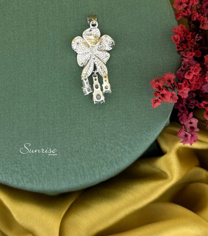 FLORAL PENDANT SET