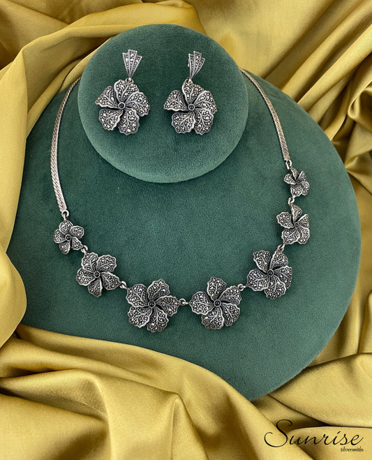 MARCASITE FLORAL NECKLACE SET