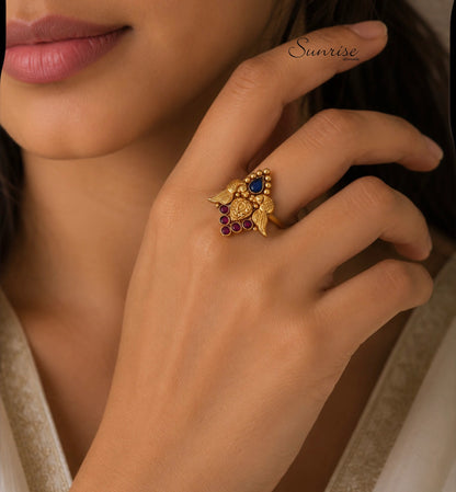 FUSION PEACOCK FINGER RING